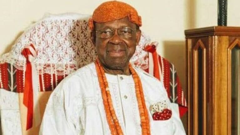 Peter Obi pays tribute to late Asagba of Asaba, HRM Joseph Chike Edozien